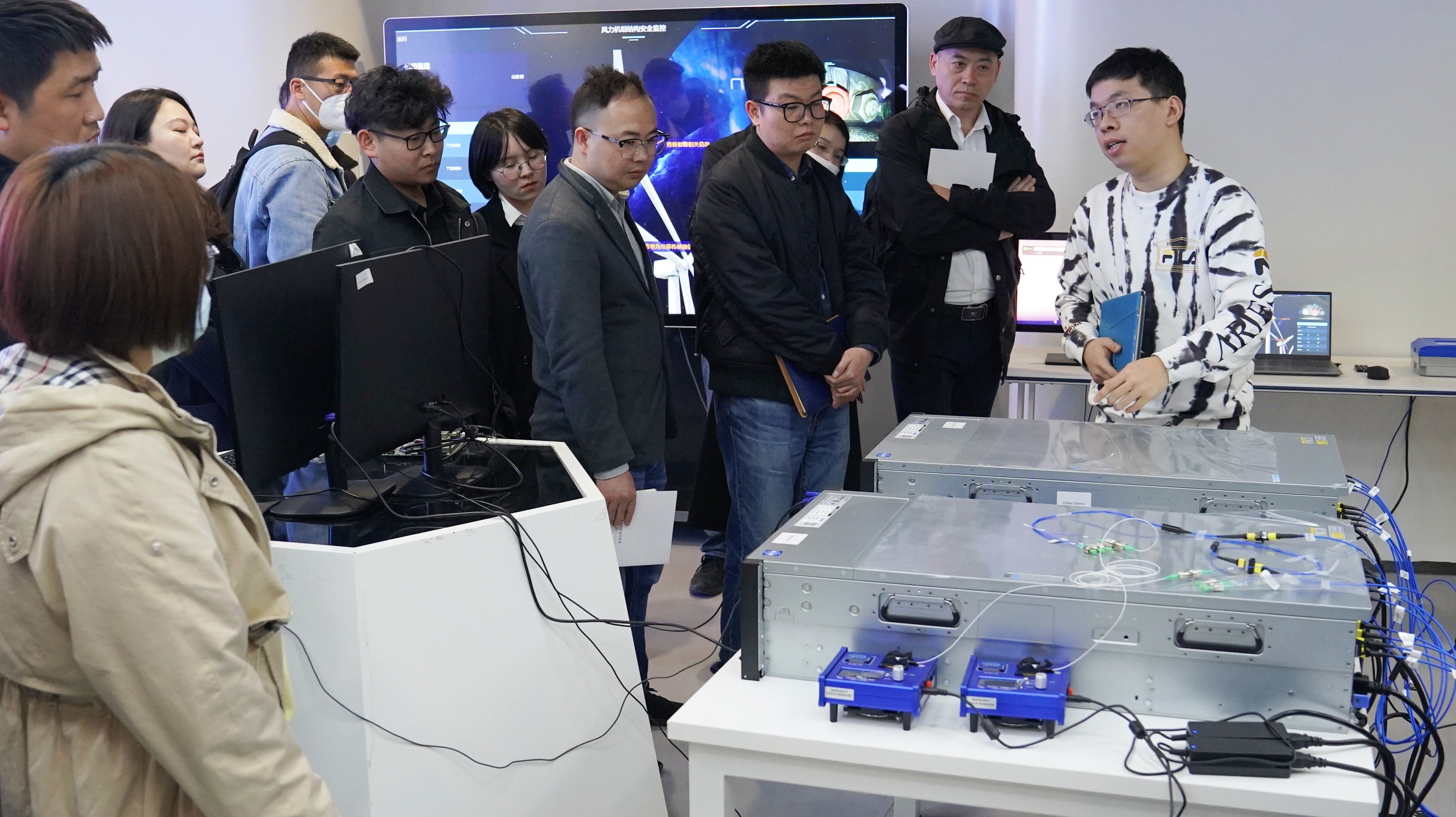 _NEU3413_副本.jpg _NEU3413_副本.jpg